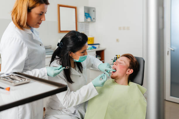 Best Broken or Cracked Tooth Emergency Dentist in Alachua, FL